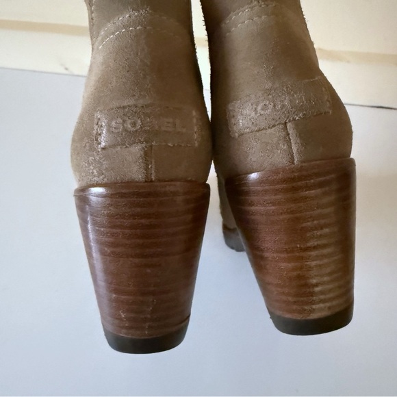 Sorel After Hours Chelsea Wedge Ankle Boots Tan Beige Suede Sz 7 - Picture 10 of 11